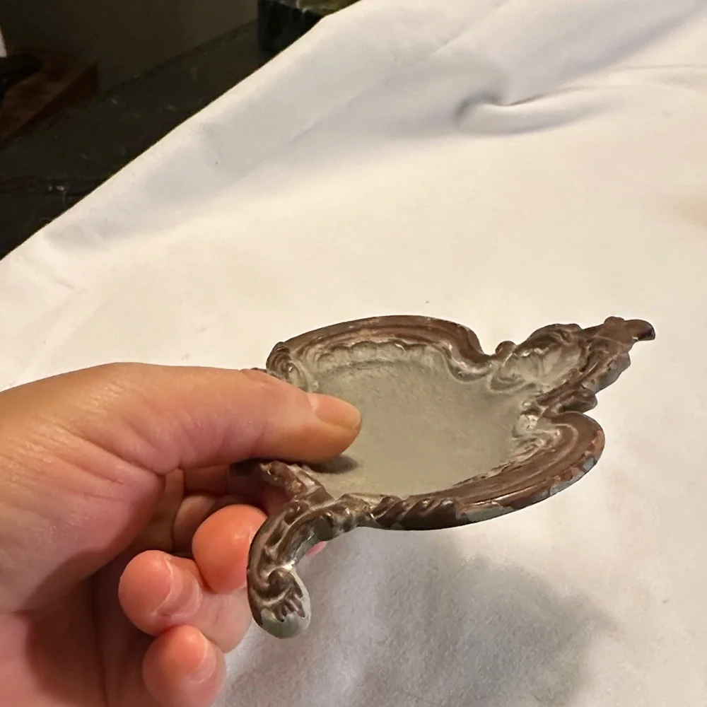 Vintage Elegant Bathroom Vanity jewelry dish